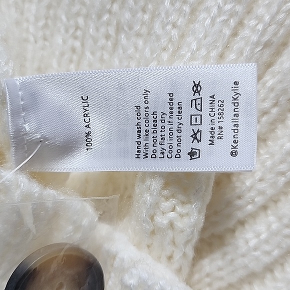 KENDALL & KYLIE KNIT SWEATER / SIZE M - Picture 5 of 12
